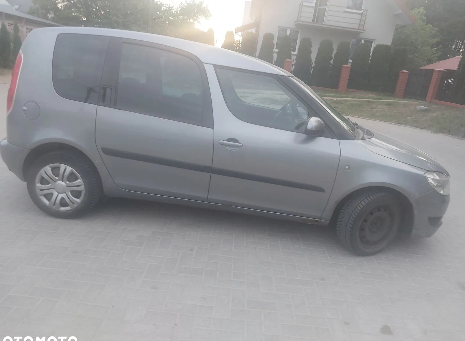 Skoda Roomster cena 10900 przebieg: 300000, rok produkcji 2011 z Białystok małe 7